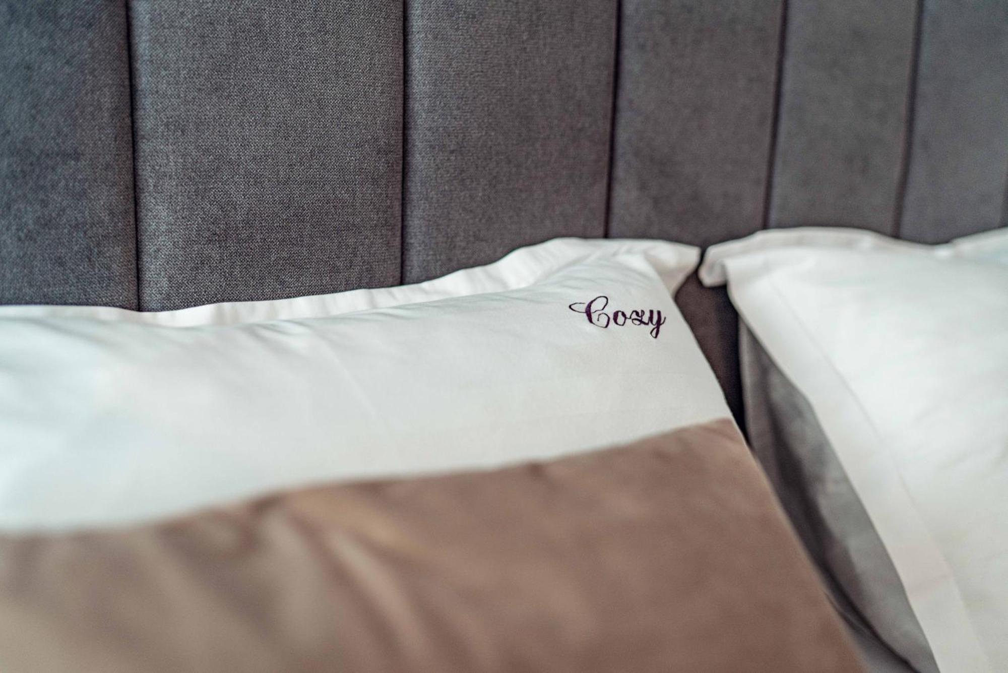Cozy Apartments At Q Residence - Palas Mall Iasi Esterno foto